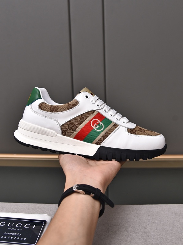 Gucci Sneakers